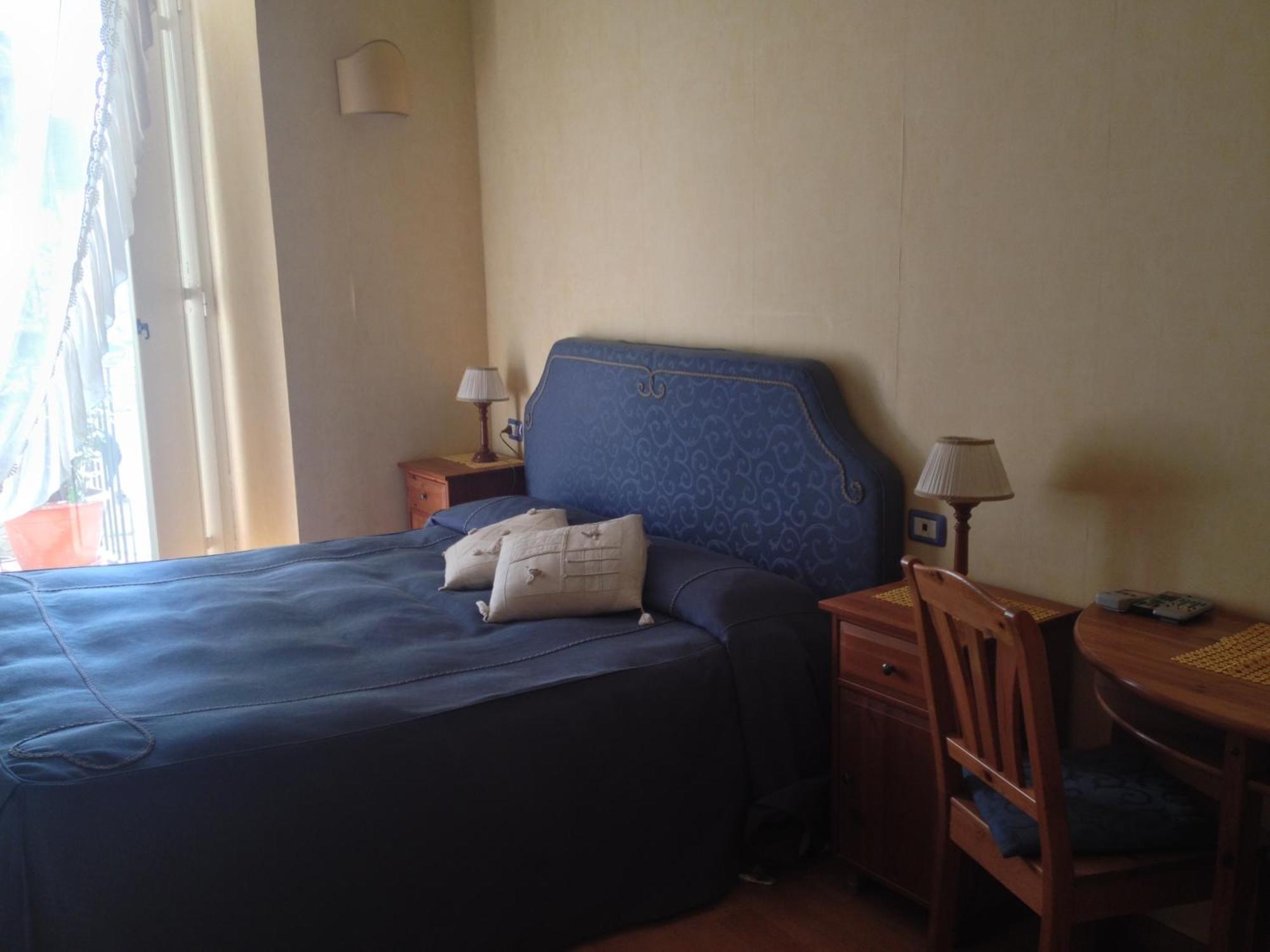 B&B Bonapace Portanolana Neapel Zimmer foto